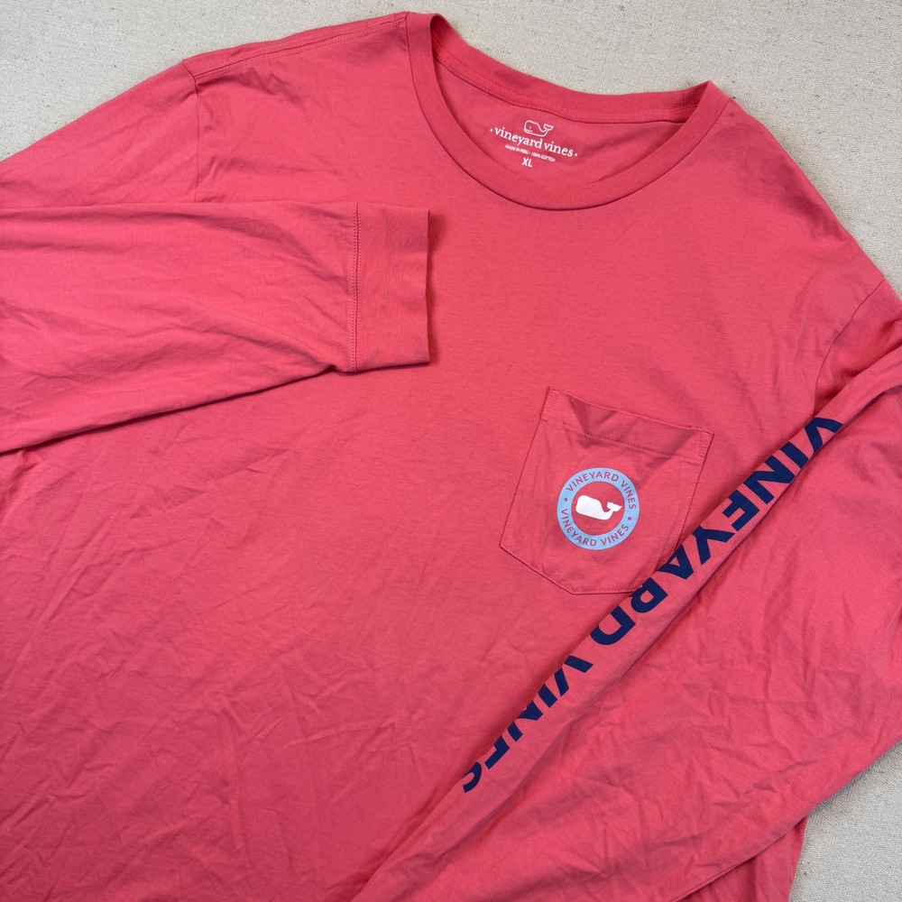 Vineyard Vines XL Long Sleeve Pocket Tee Mens Coral Pink Whale Graphic 1V014163